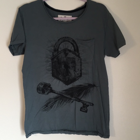💀BILLABONG unique distressed tee, size S - Picture 2 of 8